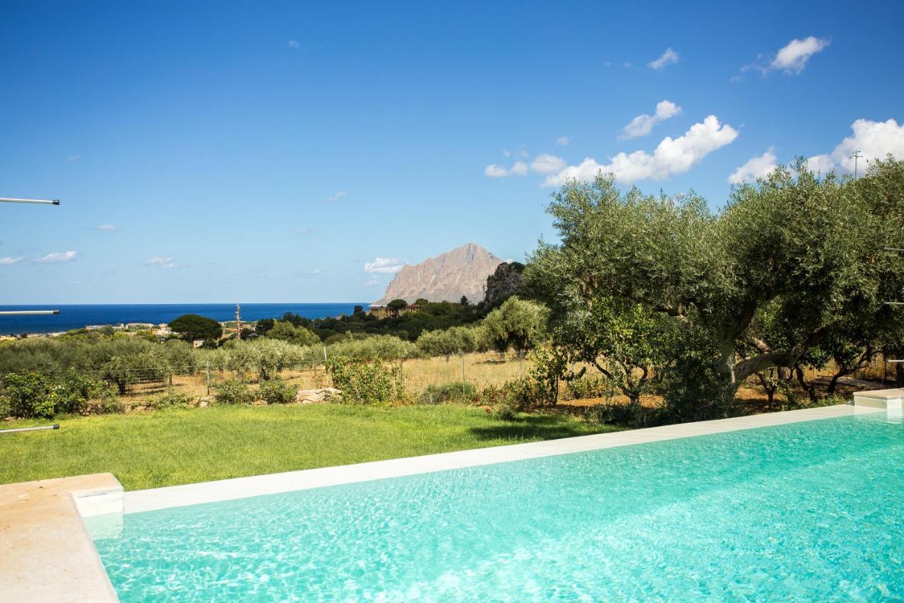 Villa Maria Una Finestra Sul Mare Valderice Kültér fotó
