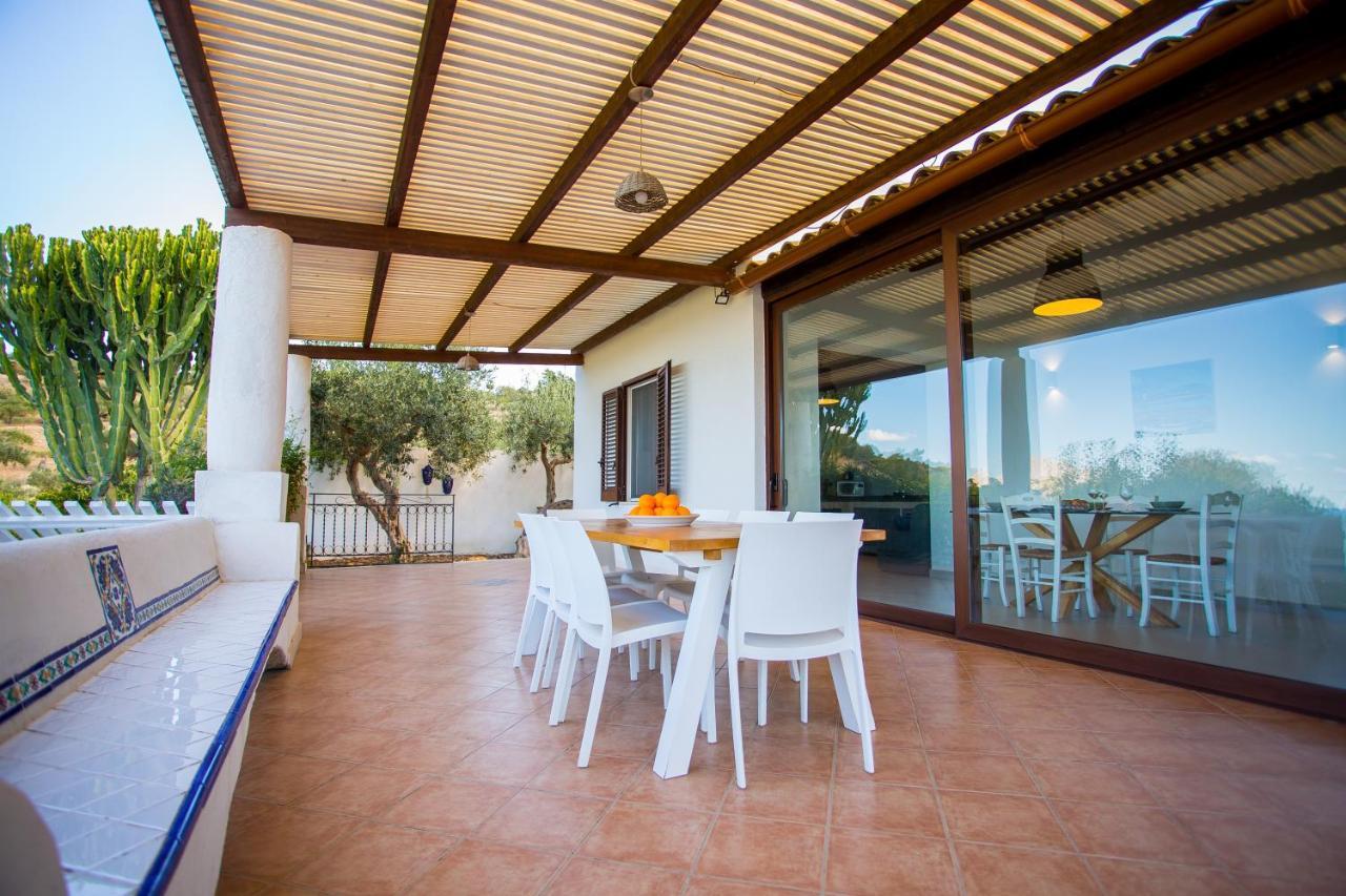 Villa Maria Una Finestra Sul Mare Valderice Kültér fotó