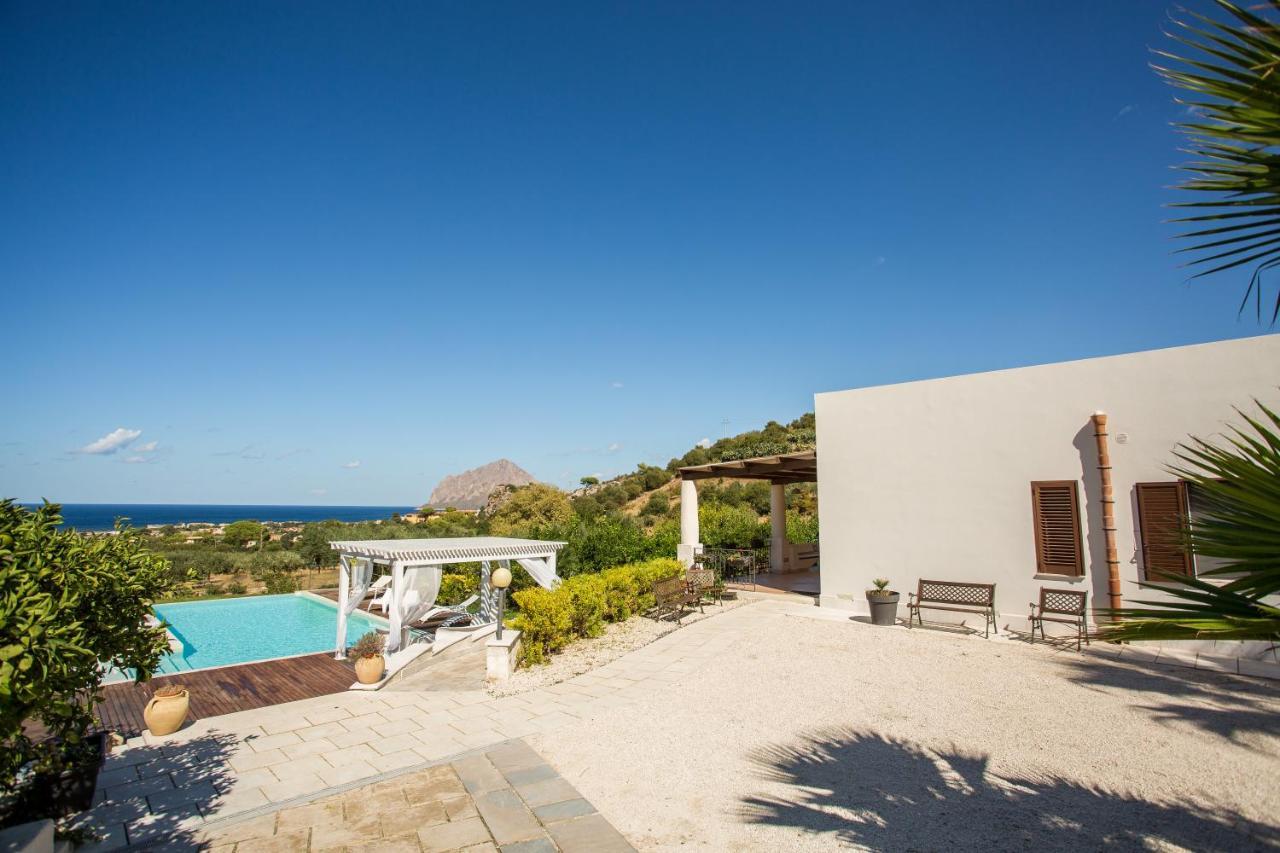 Villa Maria Una Finestra Sul Mare Valderice Kültér fotó